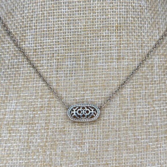 Kendra Scott Gold/Silver Oval Pendant Necklace With Intricate Cutout Design - Picture 1 of 12